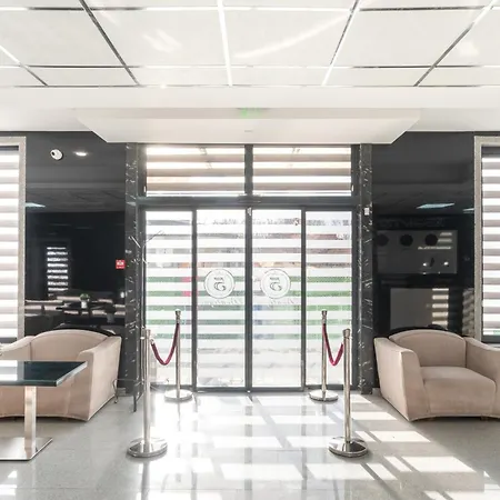 Boutique 5 - Free Parking - Free Breakfast - Free Internet - Evse Хотел София